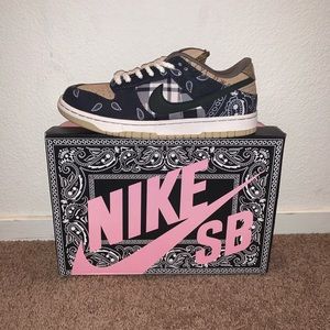 Travis Scott Sb Dunk lows. Brand new, special box!